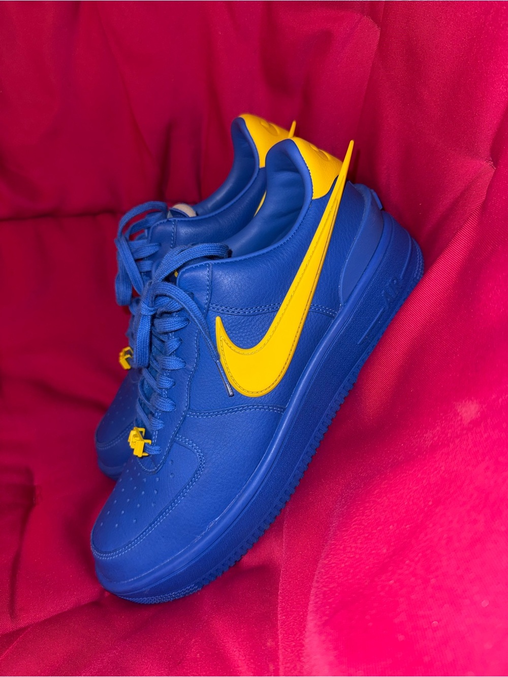 Nike Men’s Blue Sneakers with Yellow Swoosh